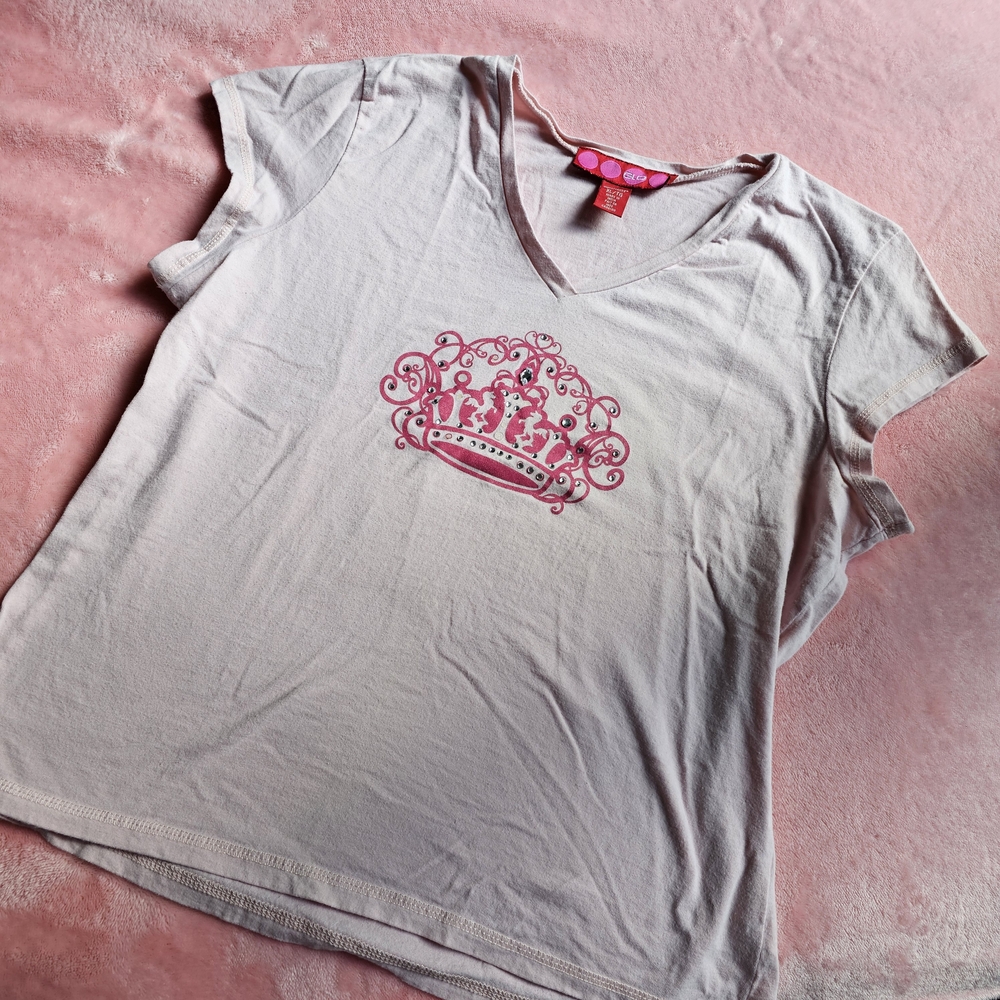 GLO Jeans Y2K Baby / Hot Pink Rhinestone Crown Graphic Tee 2000's Girly Bling